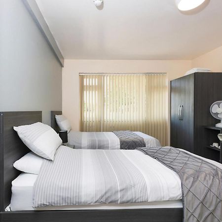 Oyo Honeycroft Lodge Uxbridge Luaran gambar