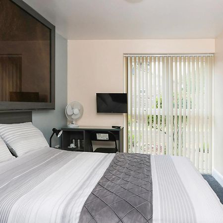 Oyo Honeycroft Lodge Uxbridge Luaran gambar