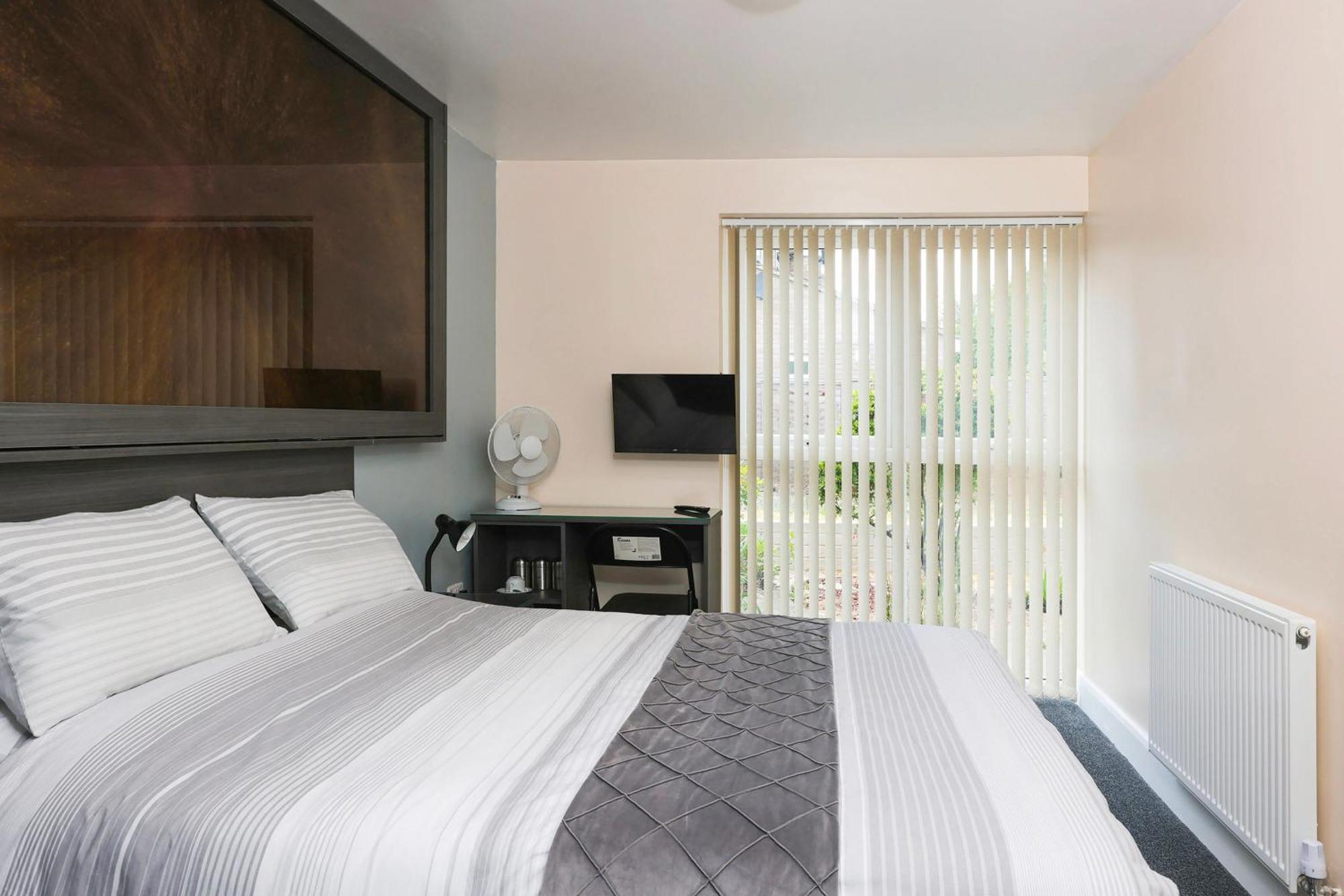 Oyo Honeycroft Lodge Uxbridge Luaran gambar