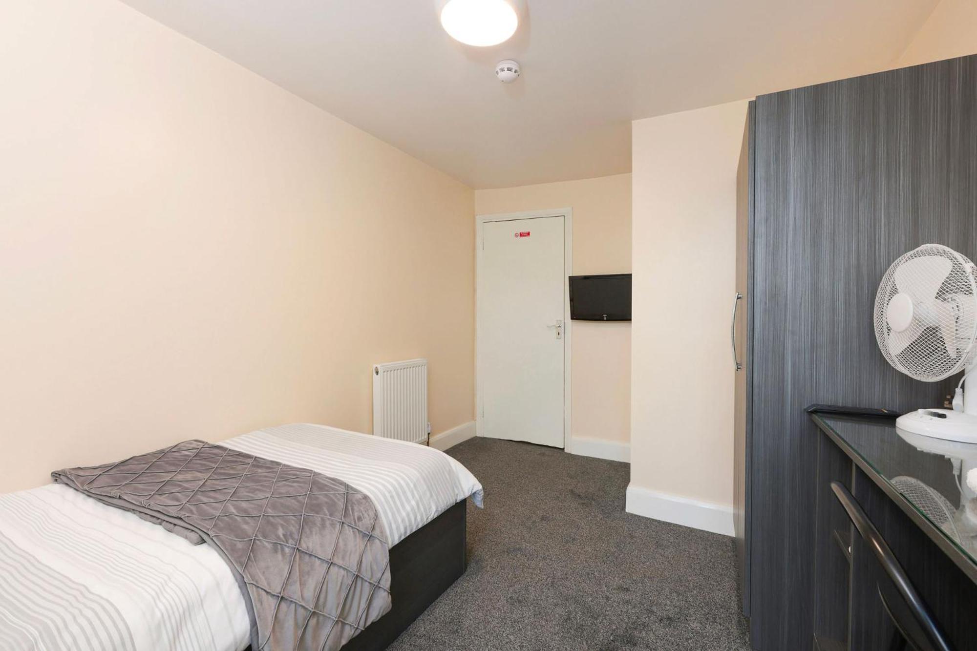 Oyo Honeycroft Lodge Uxbridge Luaran gambar