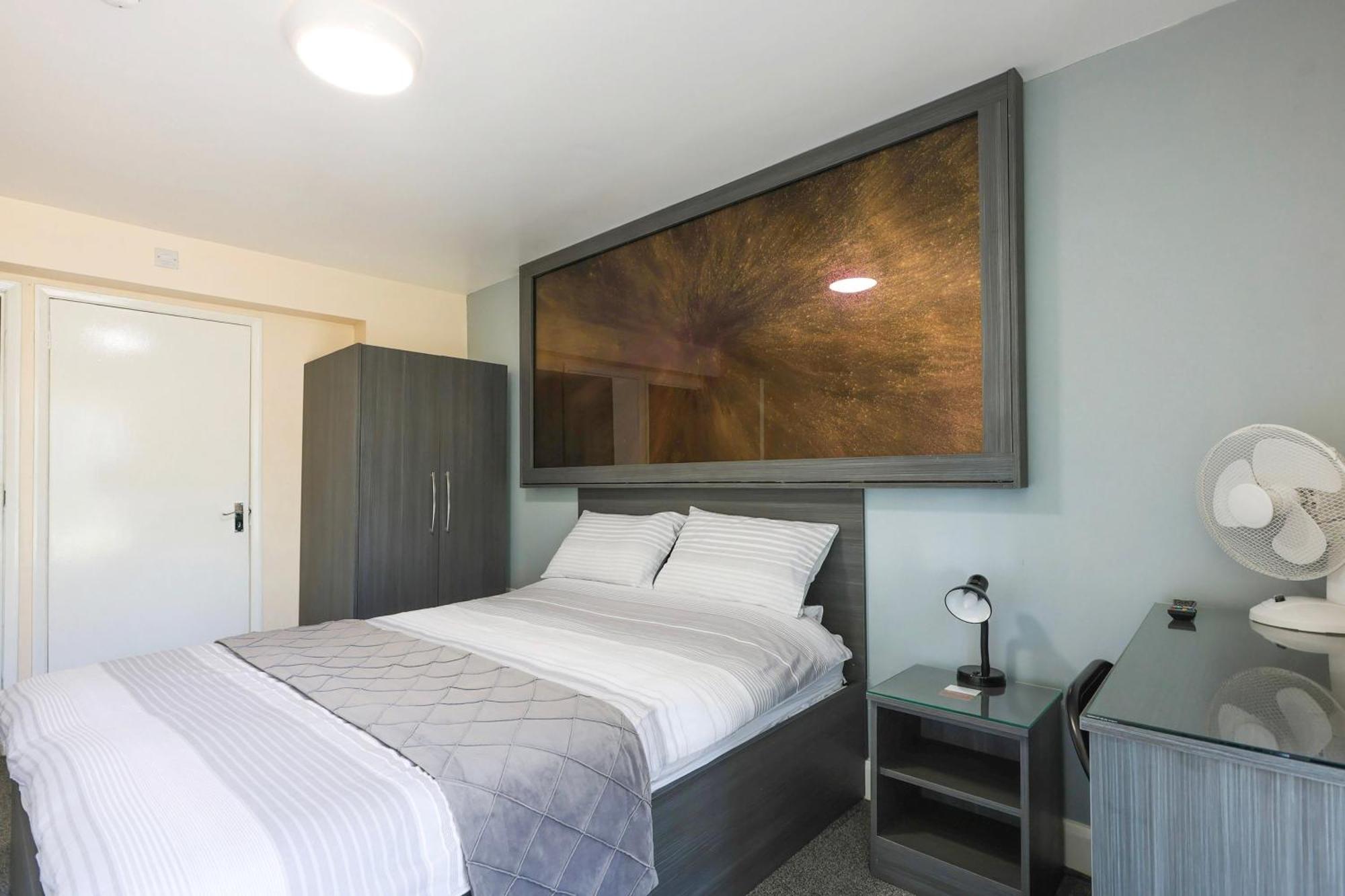 Oyo Honeycroft Lodge Uxbridge Luaran gambar